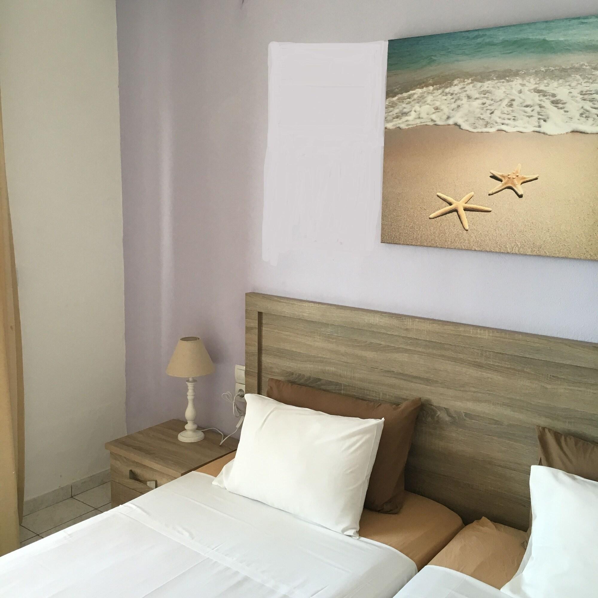 Zorbas Hotel Hersonissos  Exterior photo