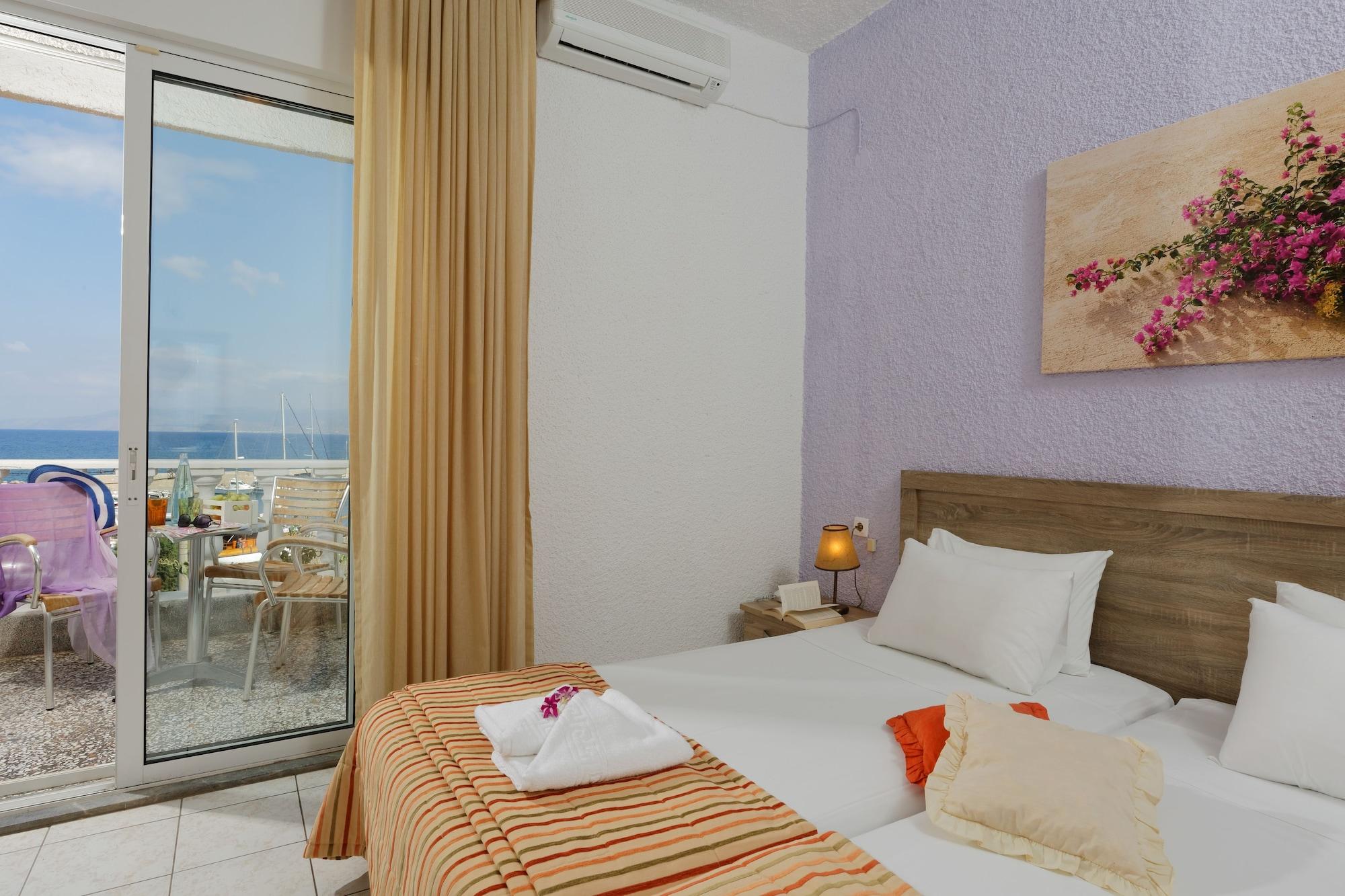 Zorbas Hotel Hersonissos  Exterior photo