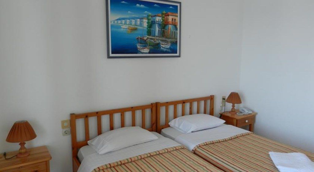 Zorbas Hotel Hersonissos  Exterior photo