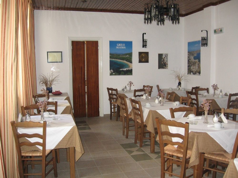 Zorbas Hotel Hersonissos  Exterior photo